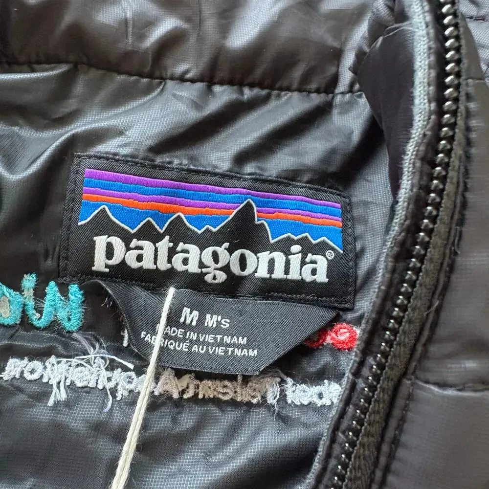 NWT Men’s Patagonia Nano Puff Vest *please read* - Picture 4 of 6